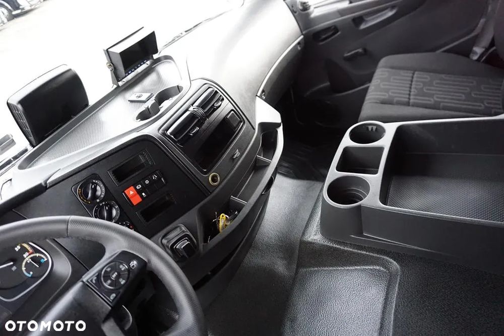 Mercedes-Benz ATEGO / 1523 / ACC / EURO 6 / PODWOZIE DO ZABUDOWY / DŁ. 6,75 M - 9