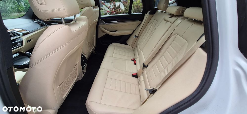 BMW X3 - 25