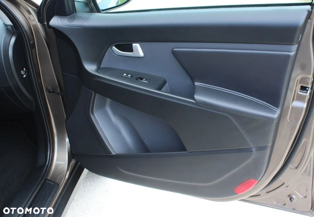 Kia Sportage 1.7 CRDI 2WD Spirit - 34