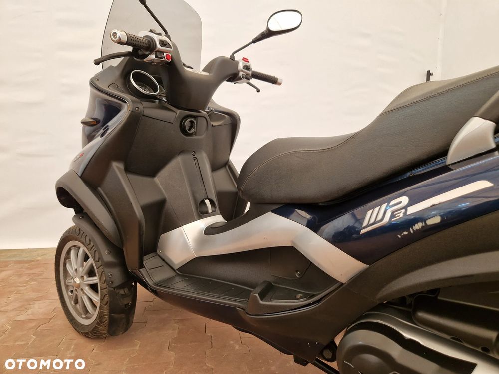 Piaggio MP-3 - 31