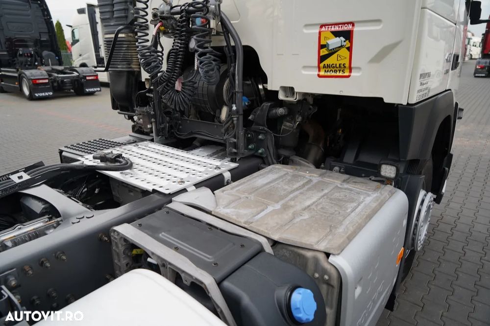 Volvo FMX 420 / RETARDER / 13 LITRI / CABINĂ JOSĂ / I-SHIFT / EURO 6 - 16