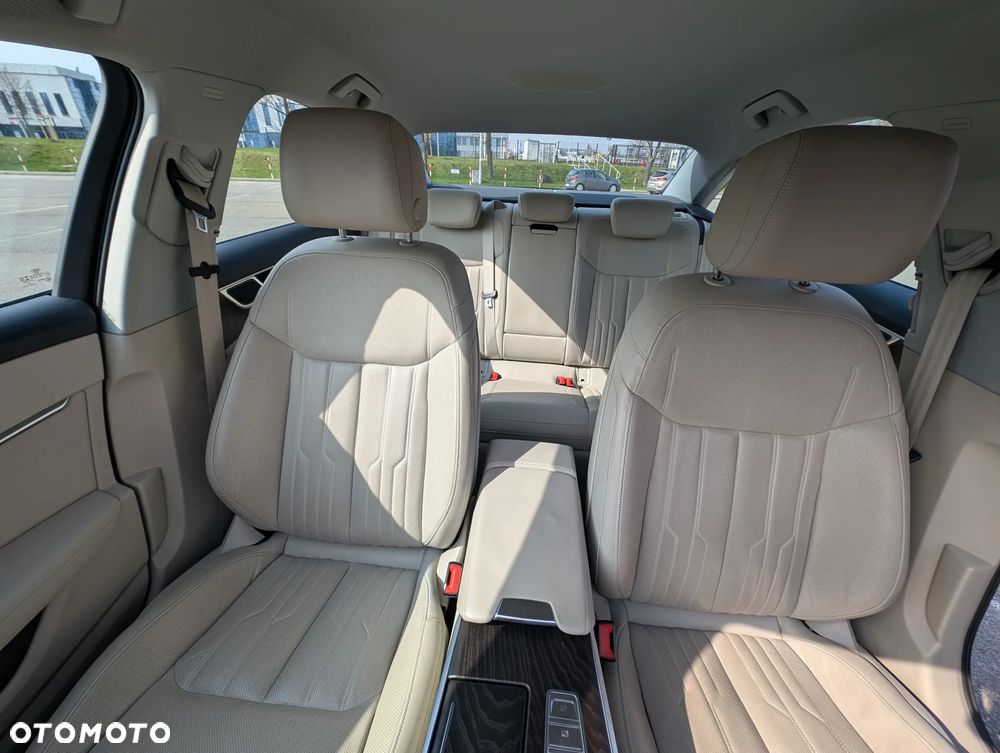 Audi A6 Limousine - 8