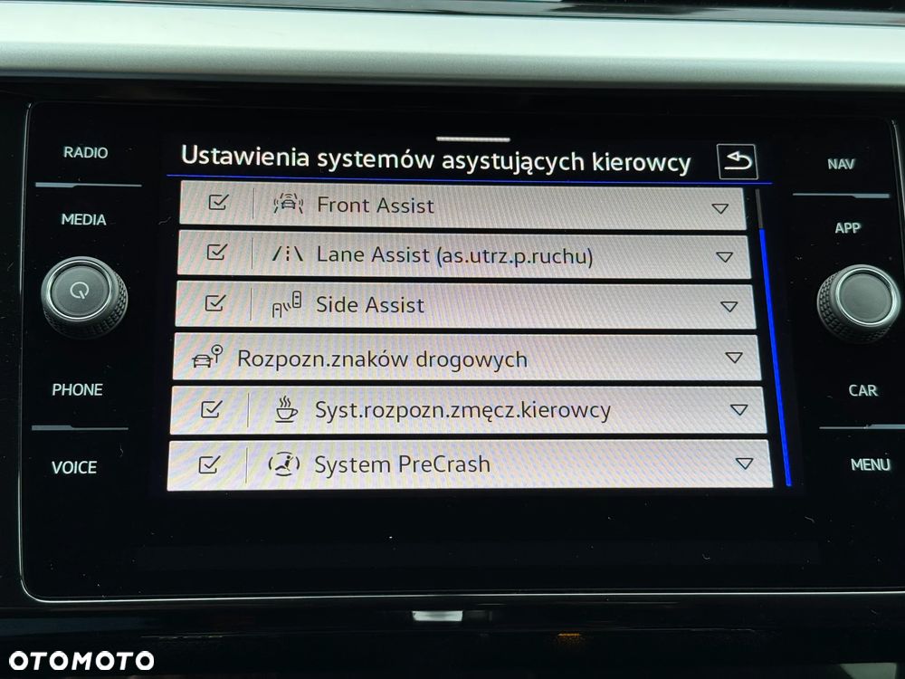 Volkswagen Arteon 2.0 TSI 4Motion R DSG - 28