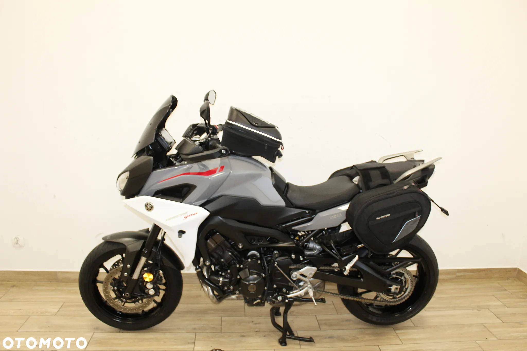 Yamaha MT - 4