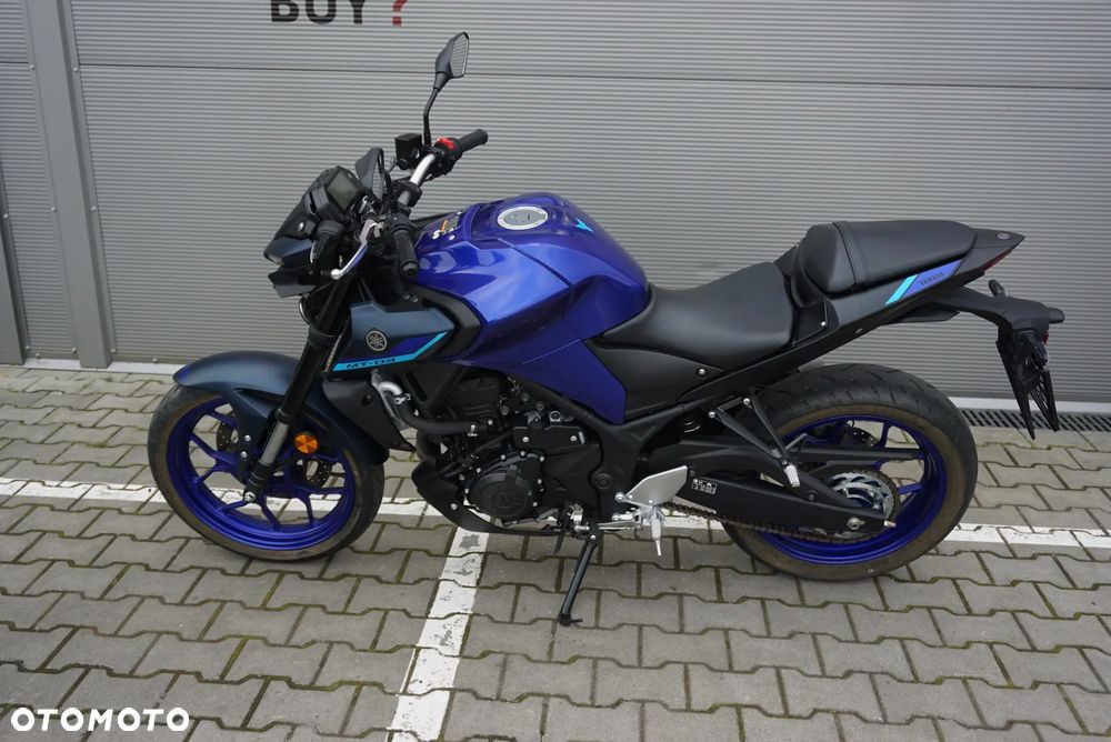 Yamaha MT - 16