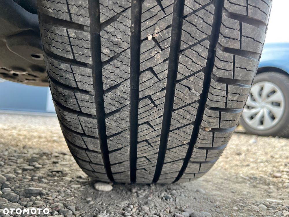 Peugeot 2008 PureTech 130 EAT8 Allure Pack - 36