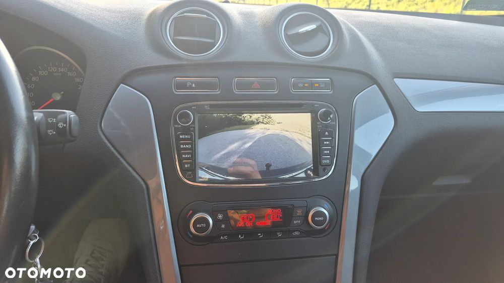 Ford Mondeo 2.0 TDCi Trend MPS6 - 14