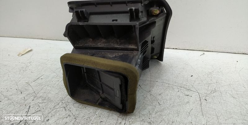Saida Ar Esquerdo / Difusor Honda Accord Vii (Cm) - 2