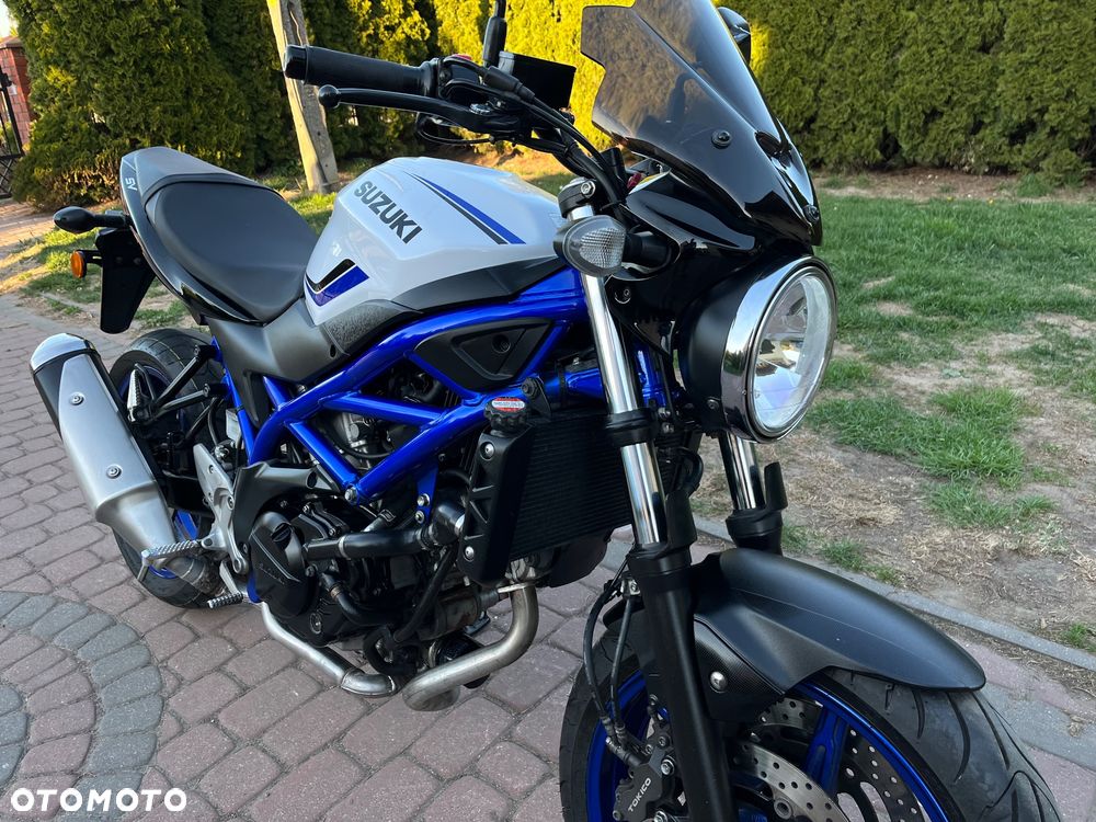 Suzuki SV - 16