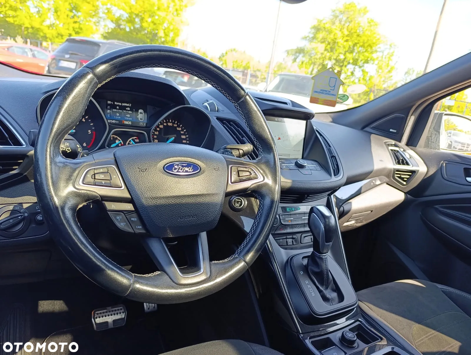 Ford Kuga 2.0 TDCi AWD ST-Line - 5