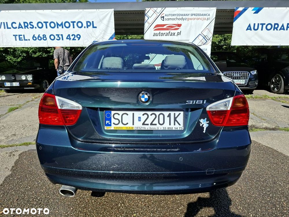 BMW Seria 3 318i - 10