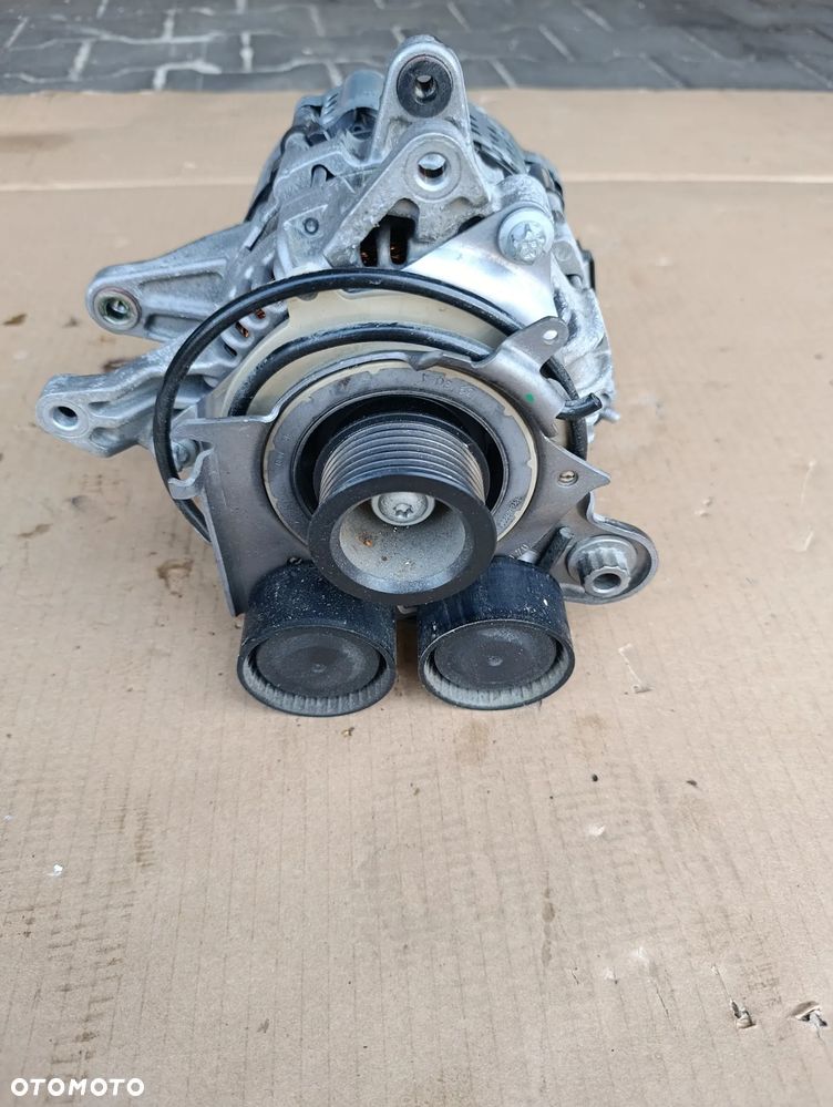 MERCEDES W213 2.0 CGI ALTERNATOR A2649001700 - 2