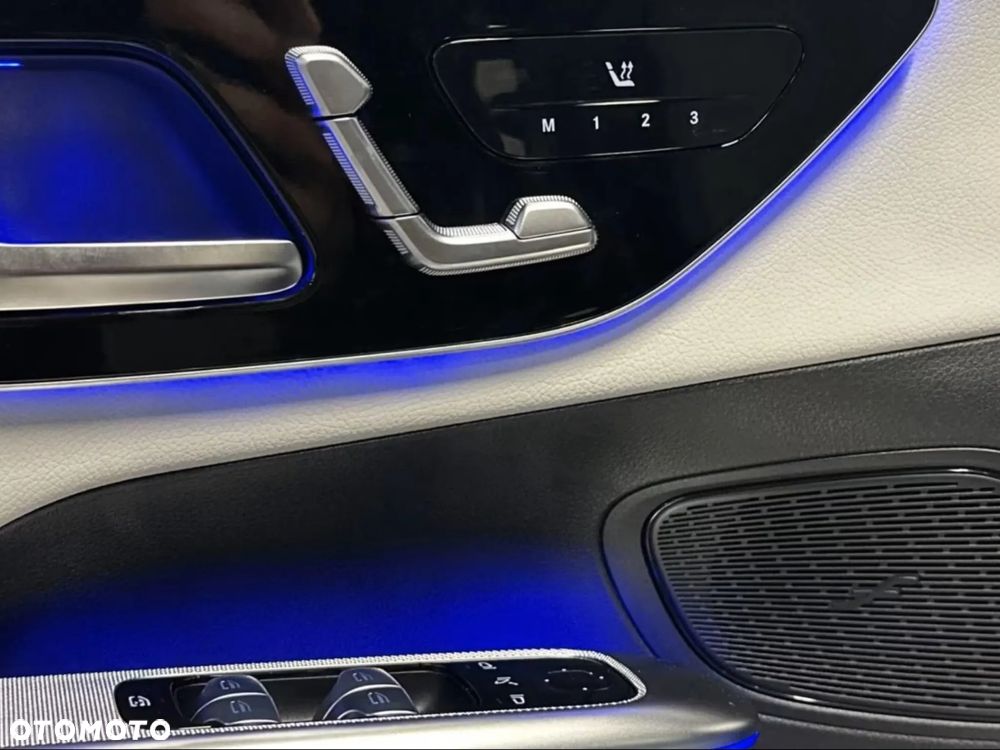 Mercedes-Benz GLC Coupe 220 d mHEV 4-Matic AMG Line - 18