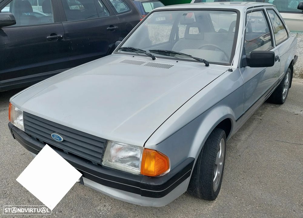 Ford Escort - 1