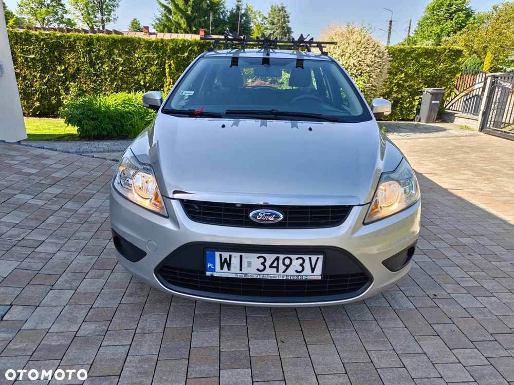 Ford Focus 1.6 Ambiente - 8