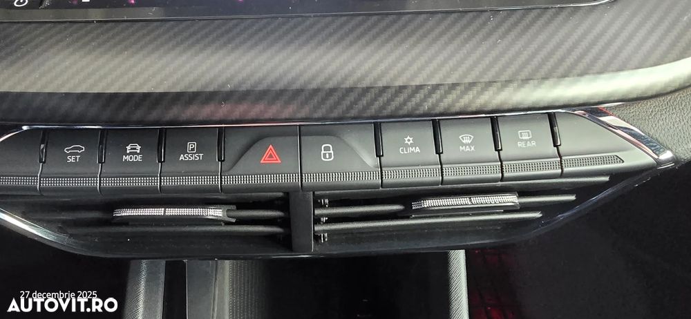 Skoda Octavia 2.0 TSI DSG RS - 8