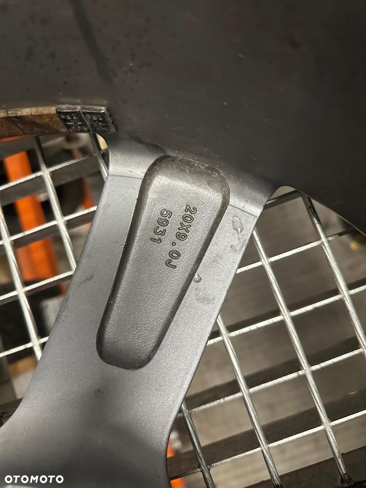 Felgi Audi A4, A6, A8 - 8