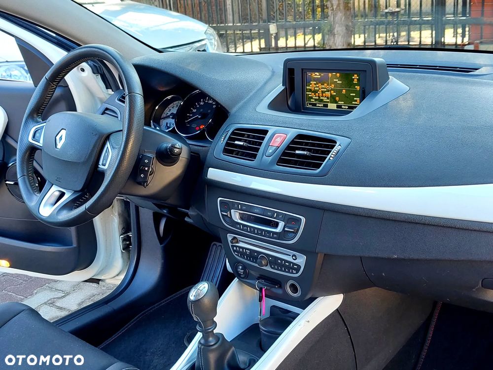 Renault Megane 1.4 16V TCE Monaco GP - 11