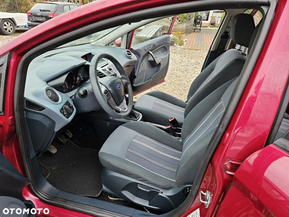 Ford Fiesta - 7