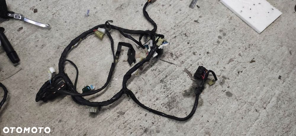 E INSTALACJA GŁÓWNA YAMAHA FAZER FZ6 04- 5VX-82590 - 1