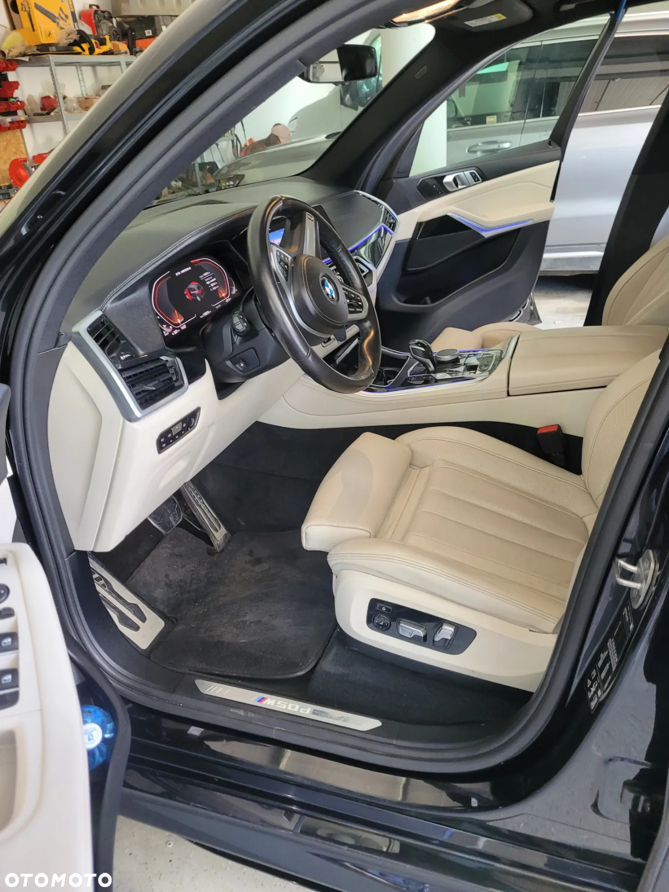 BMW X5 M M50d - 8
