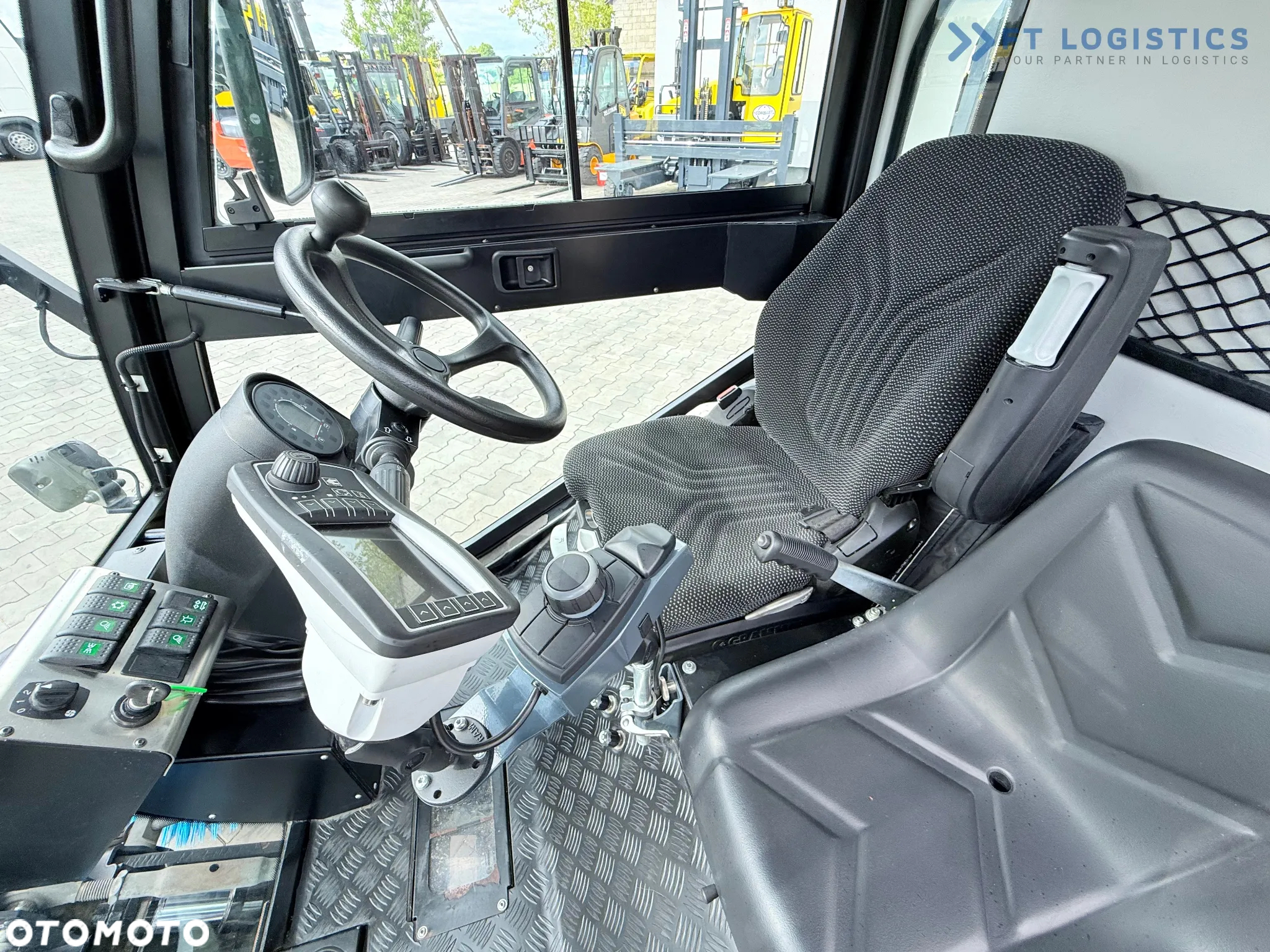 Inny Nilfisk City Ranger 3500 – Zamiatarka Komunalna Przegubowa | Rok 2017 | Tylko 442 mth | Diesel | 4x4 - 18