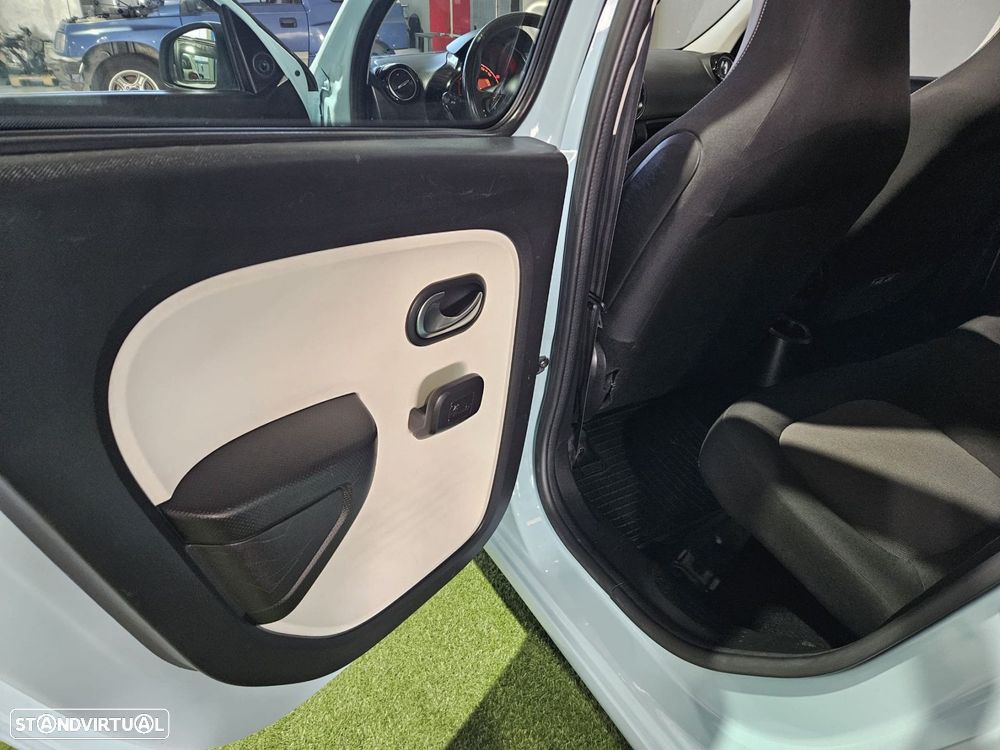 Renault Twingo 1.0 SCe Dynamique - 17