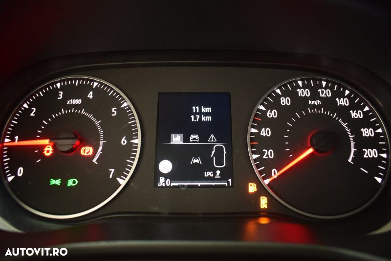 Dacia Sandero Stepway ECO-G 100 MT6 Extreme - 11