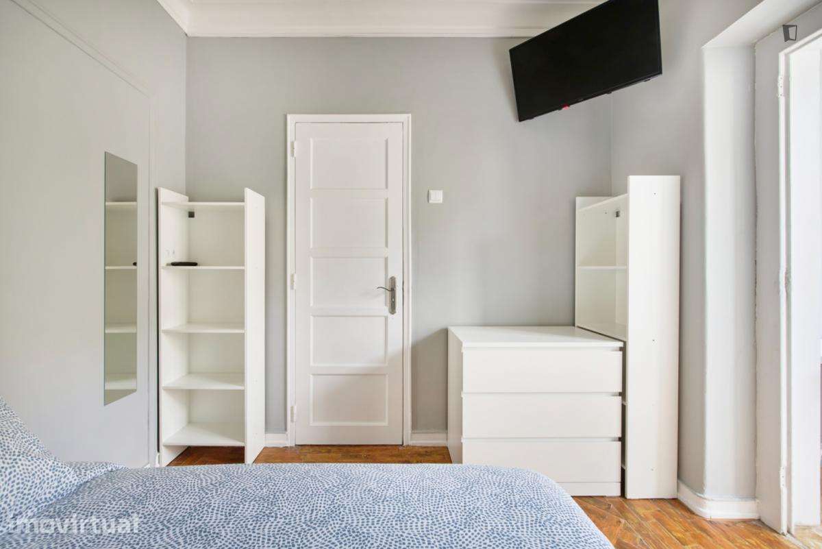 Quarto - localizado em Amadora Lisbon - Grande imagem: 2/30