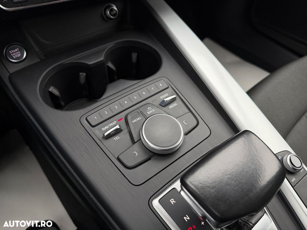 Audi A4 Avant 2.0 TDI S tronic quattro design - 32