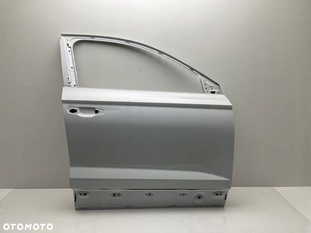 DRZWI PRZEDNIE PRAWE SEAT ATECA 575831312