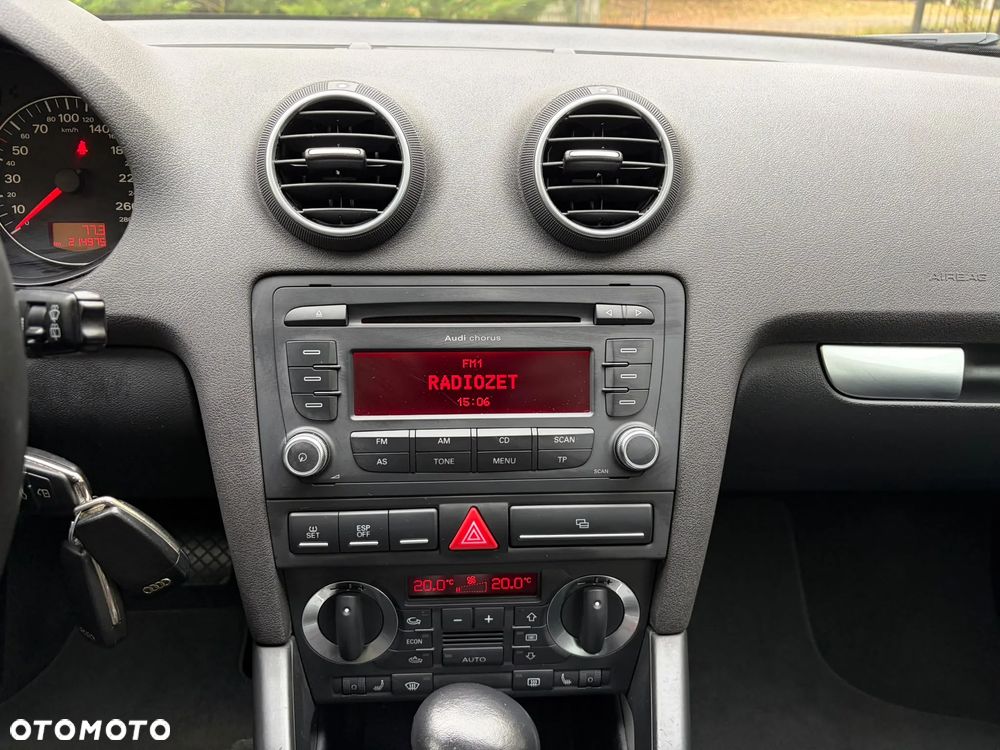 Audi A3 Sportback 2.0 TFSI S tronic Ambiente - 22