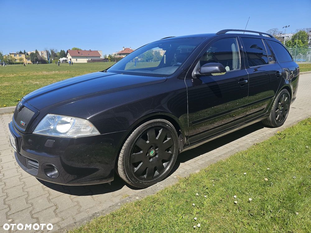 Skoda Octavia 2.0 TDI DPF RS - 2