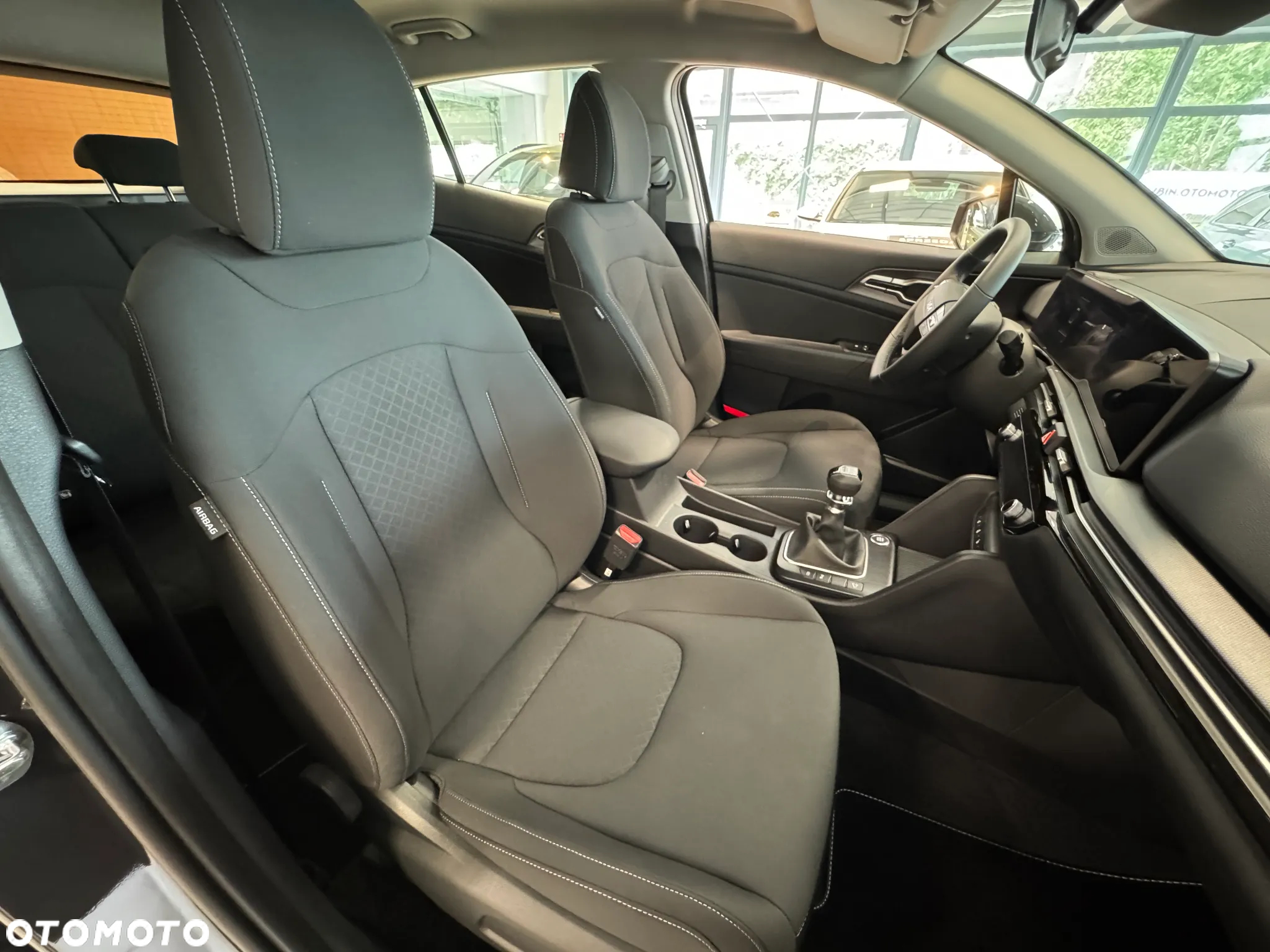 Kia Sportage - 12