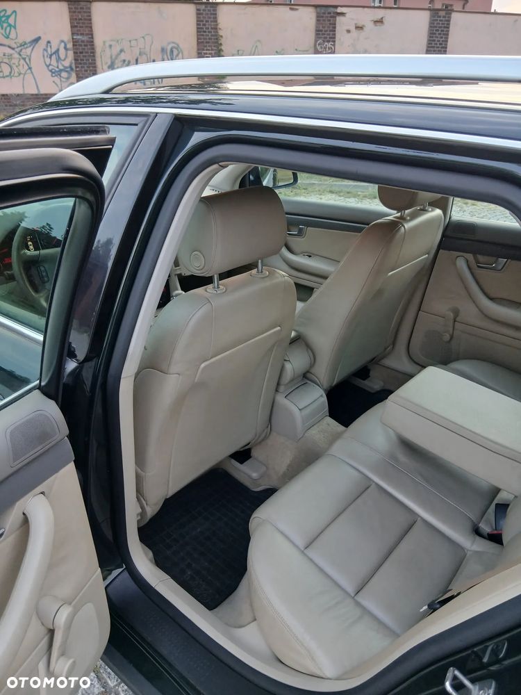 Audi A4 Avant 1.8 T multitronic - 12