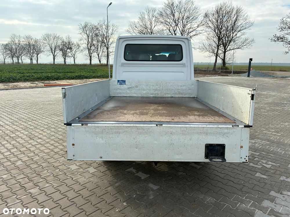 Mercedes-Benz Sprinter 906 211 CDI - 11