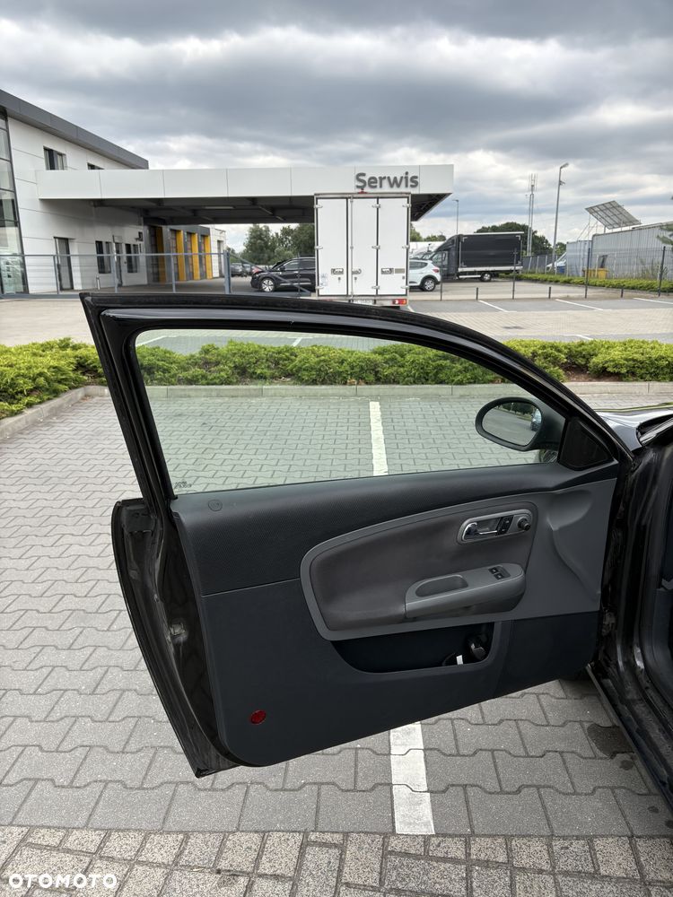 Seat Ibiza - 8