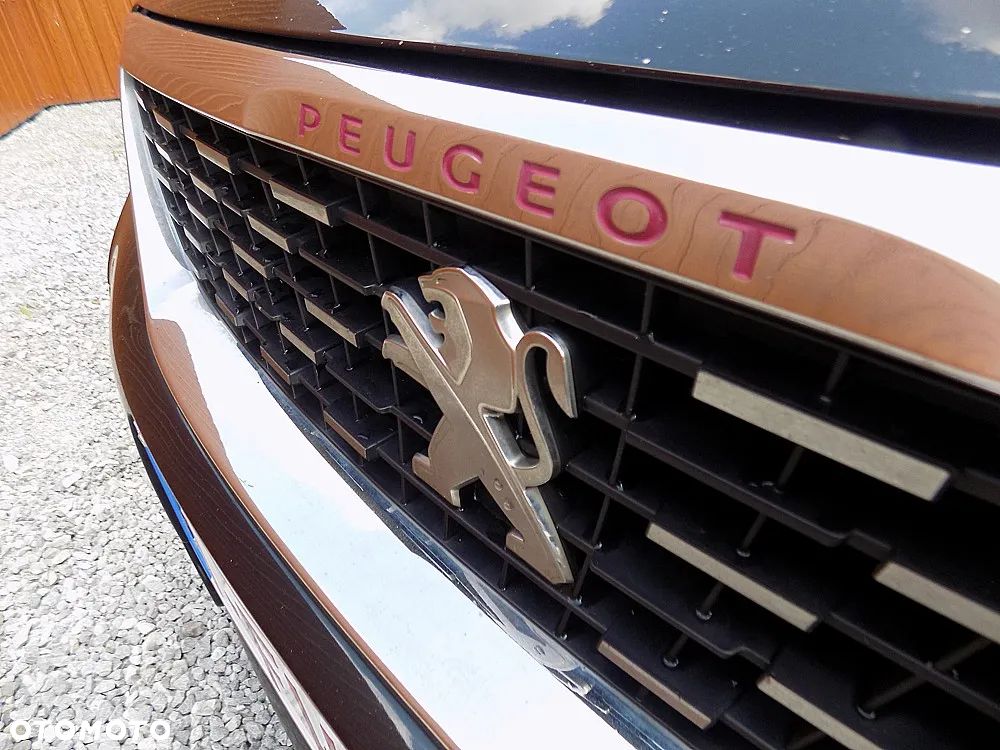 Peugeot 308 1.5 BlueHDi GT Pack S&S EAT8 - 24