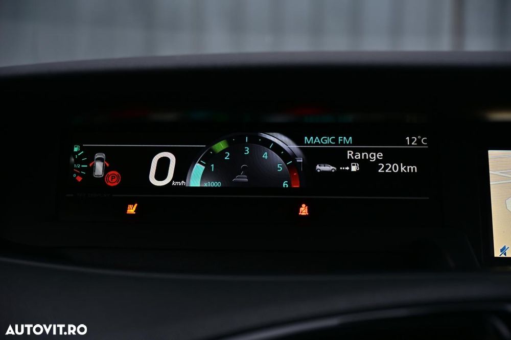 Renault Grand Scenic dCi 130 FAP Start & Stop Bose Edition - 23