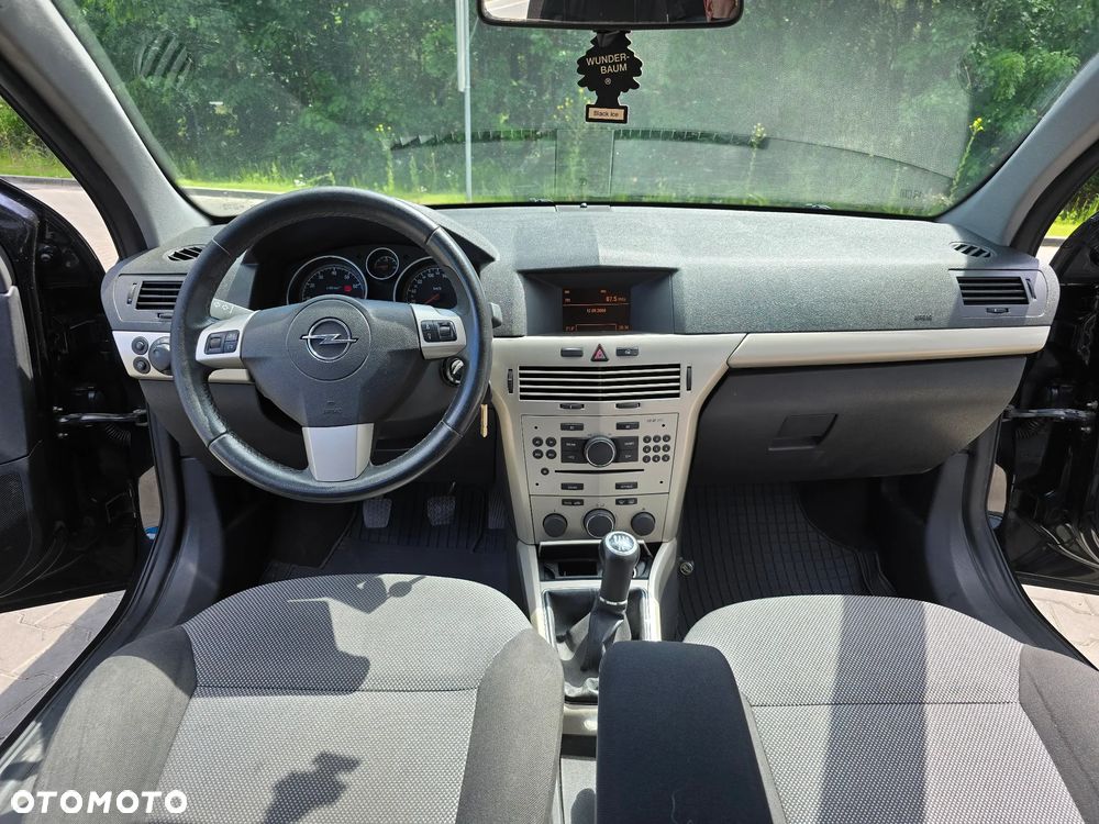 Opel Astra 1.6 Essentia - 7
