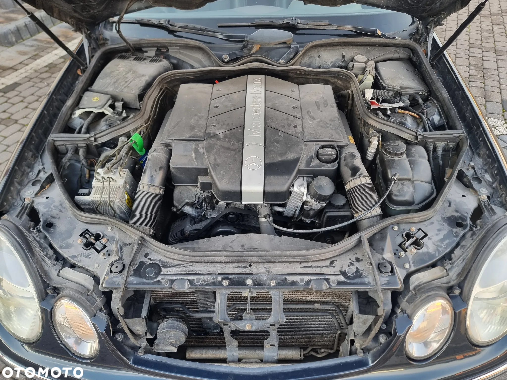 Mercedes-Benz Klasa E 240 4-Matic Avantgarde - 32