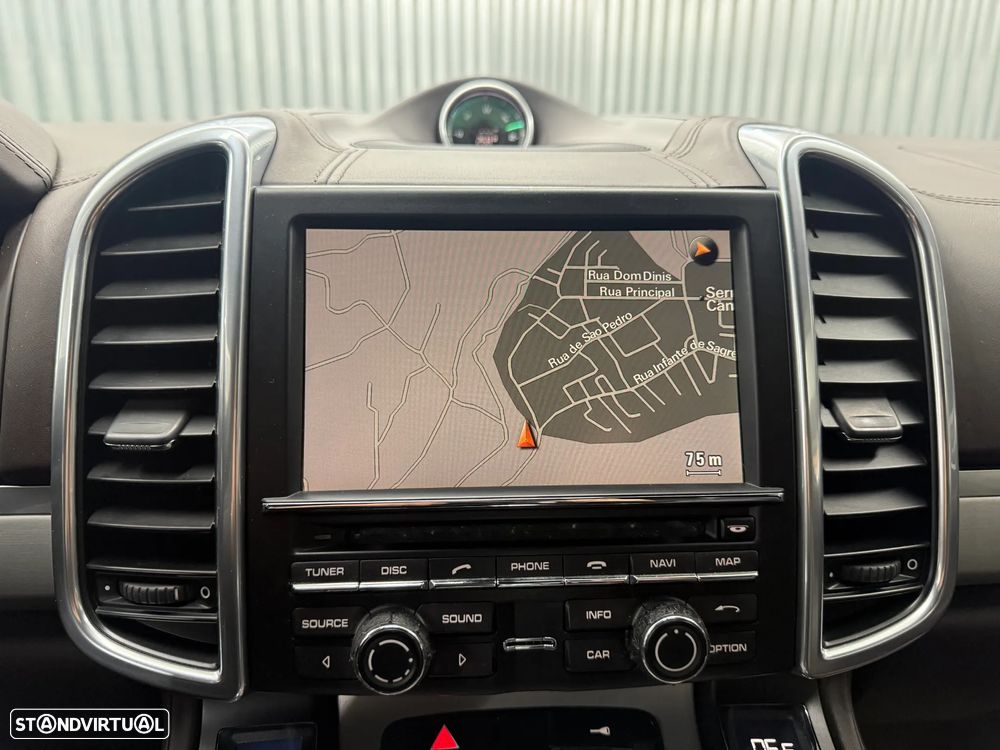 Porsche Cayenne S - 12