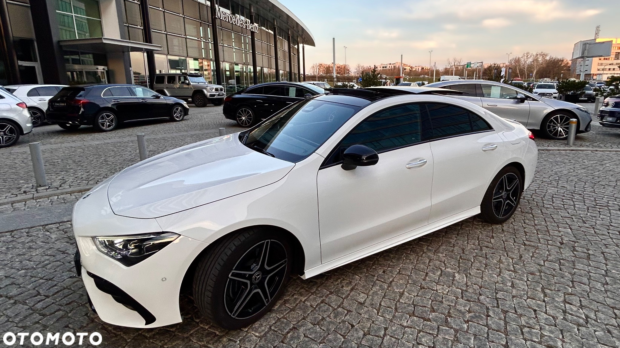 Mercedes-Benz CLA 200 AMG Line 7G-DCT - 7