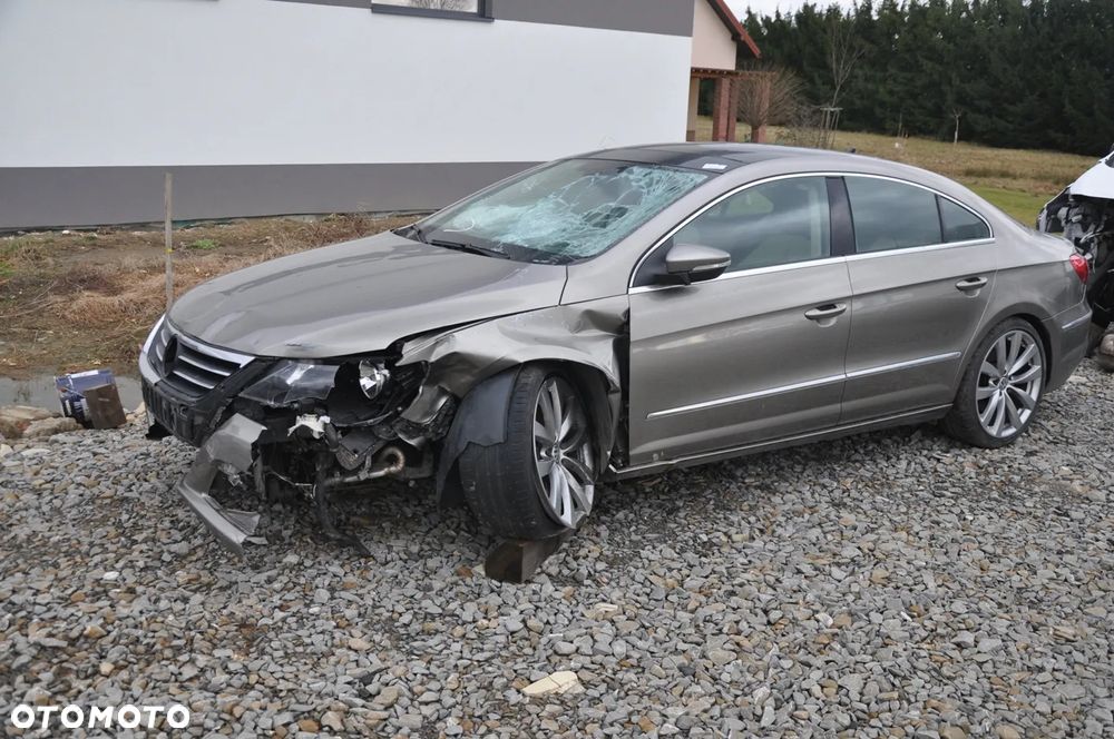 Skoda Karoq 2.0 TDI SCR DSG Ambition - 2