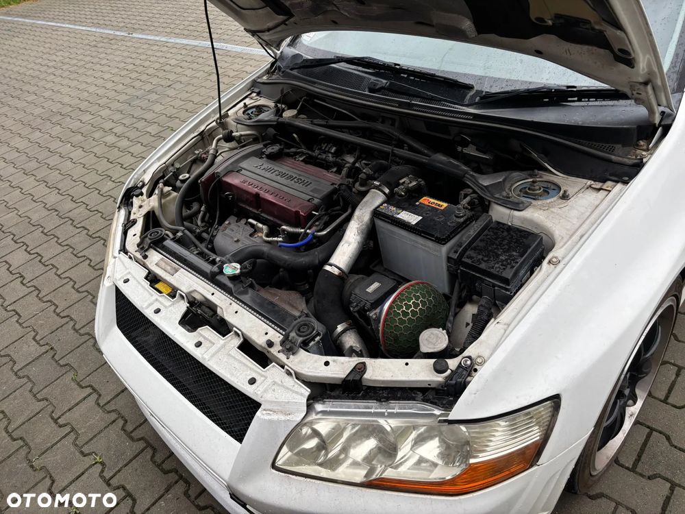 Mitsubishi Lancer Evolution IX - 18