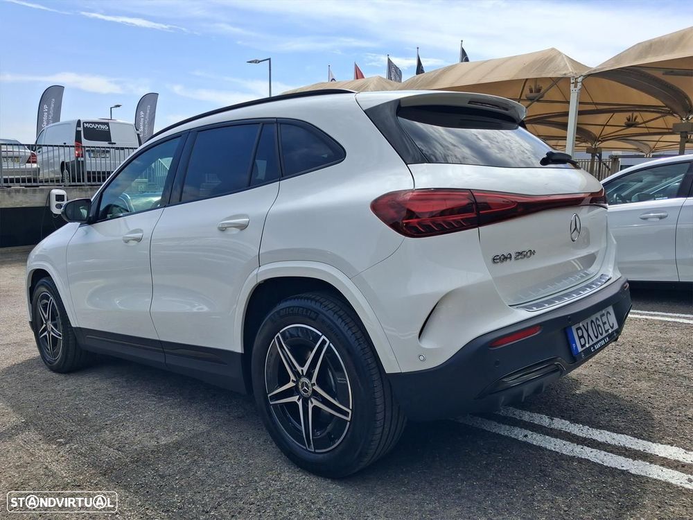Mercedes-Benz EQA 250+ AMG Line - 8