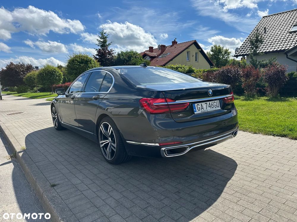 BMW Seria 7 730d xDrive - 5