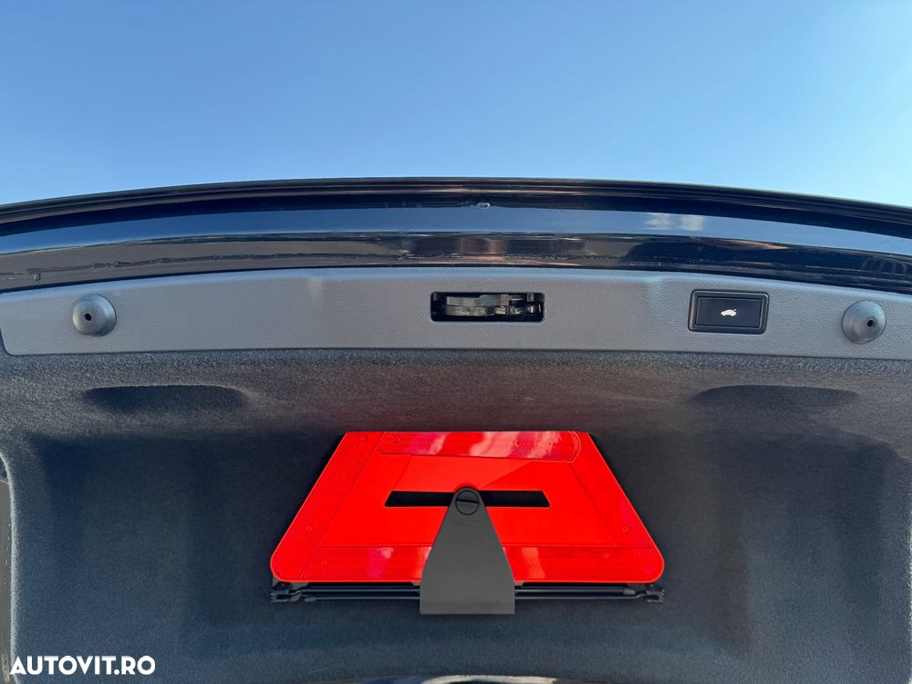 Volkswagen Phaeton 3.0 V6 TDI DPF 4MOTION Tiptronic - 12