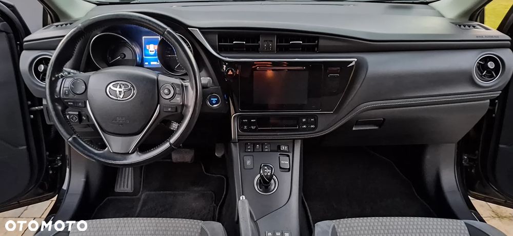 Toyota Auris Hybrid 135 Prestige - 5