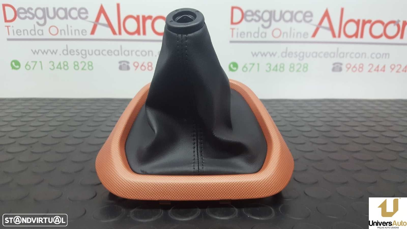 TAPA DA ALAVANCA DE MUDANÇA HYUNDAI I10 SLE - 7